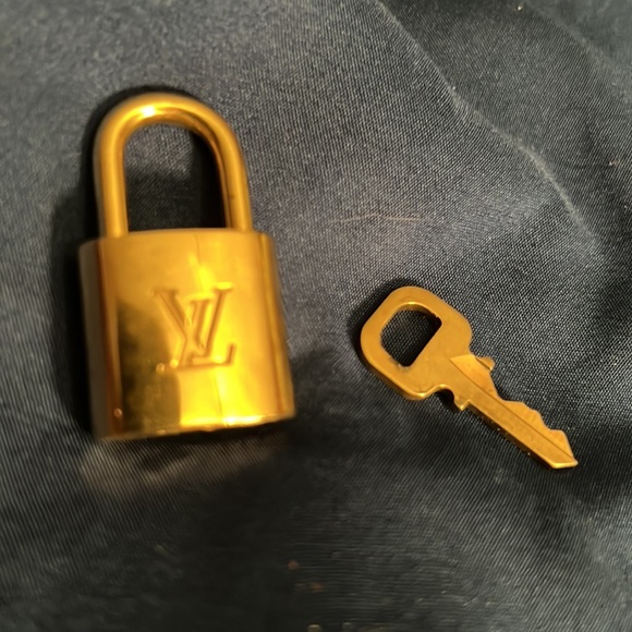 ❤️HOST PICK❤️LOUIS VUITTON Speedy💯%Authentic - Picture 17 of 17